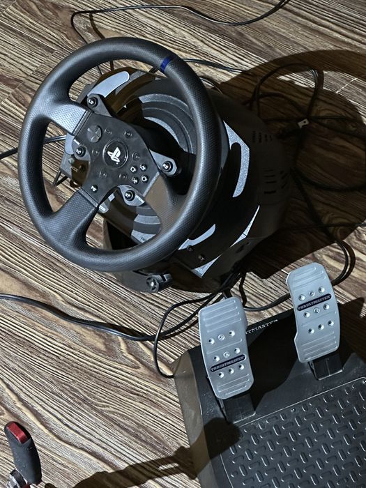 Thrustmaster T300 RS + педали + ручник