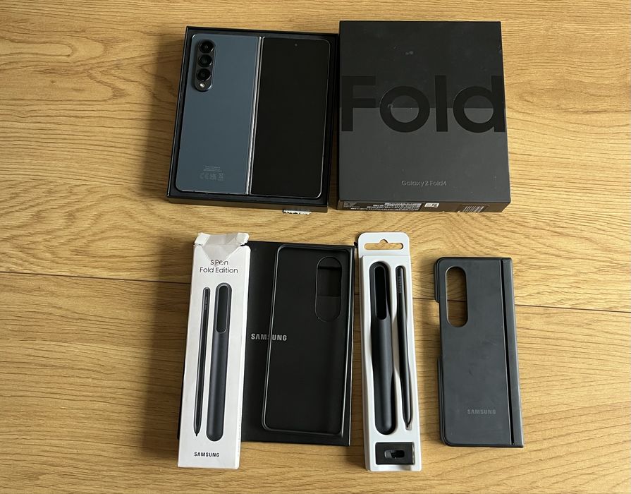 Бартер Samsung z fold 4 256gb + s pen