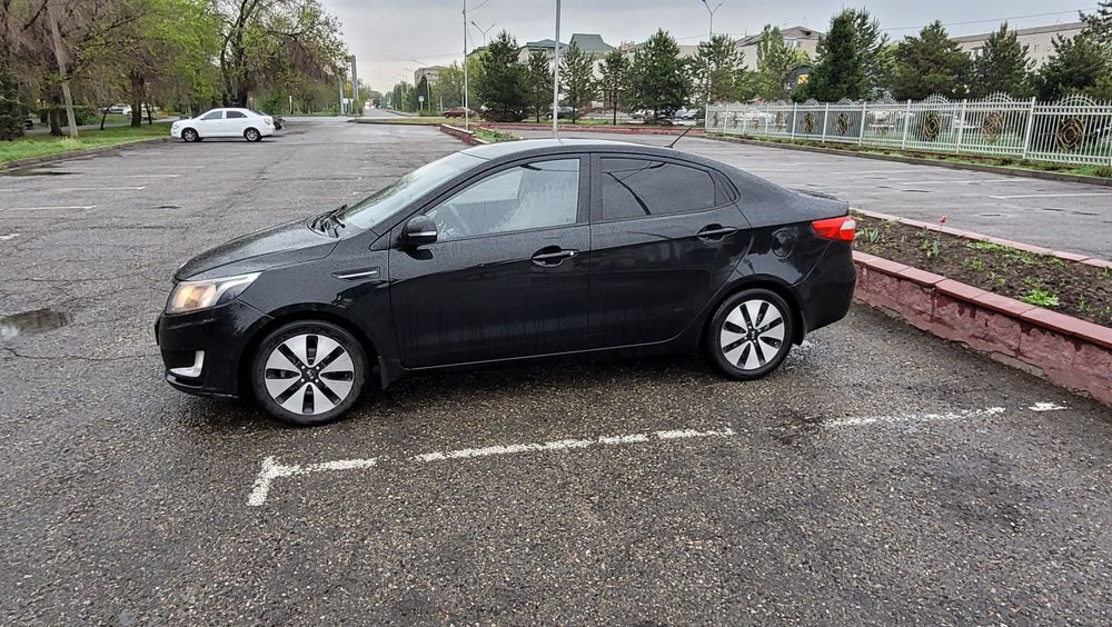 Продам автомашину Kia Rio