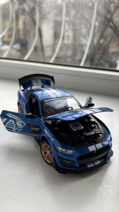 Продам металлические коллекционные машины