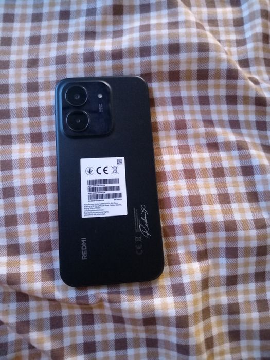 vînd telefon Redmi 15, c ca nou folosit foarte puțin