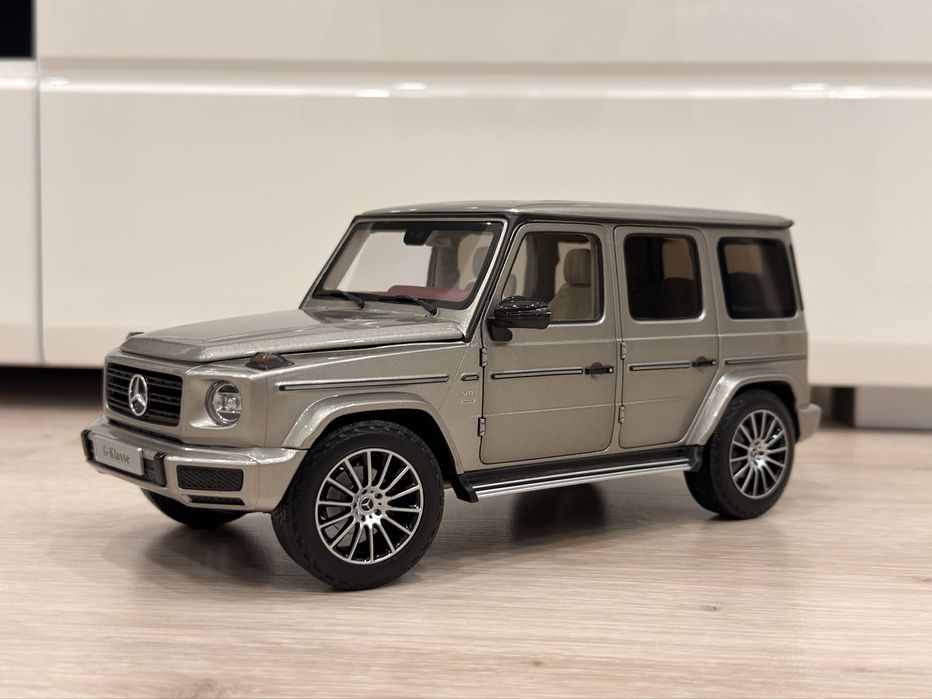 1:18 Колекционерски модели 1:18 Autoart Minichamps LCD