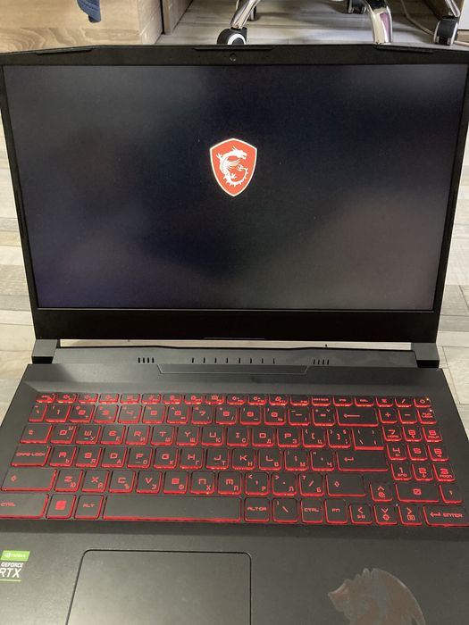 Лаптоп MSI KATANA GF66 11ud