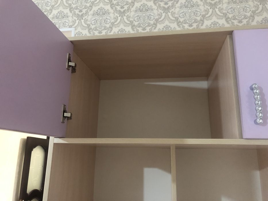 Шкаф для детей,учебный