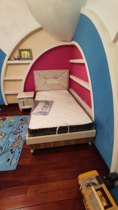 Xaytek nabor 4 eshikli shkaf kravat tumba parta