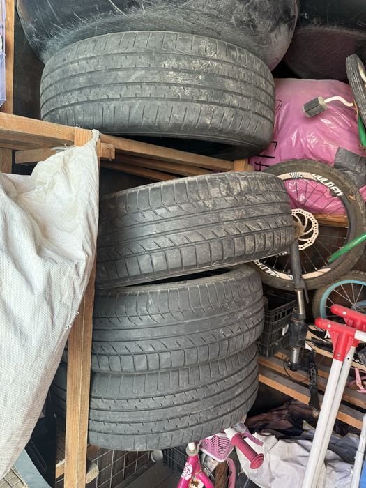 Шыны в хорошем сост 225/55/R19