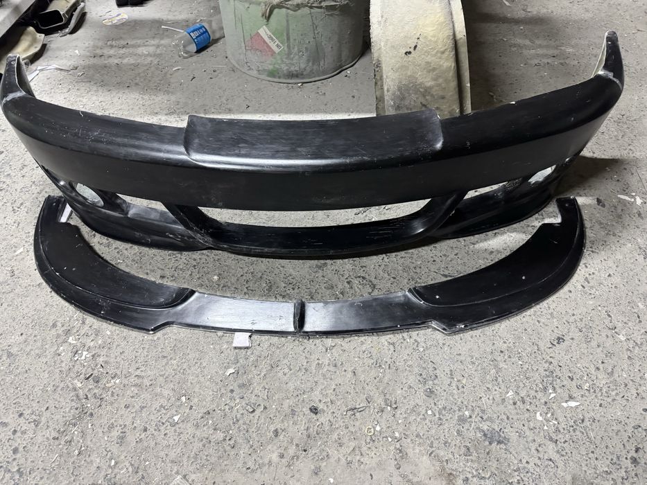 Продам м бампер на бмв е 46