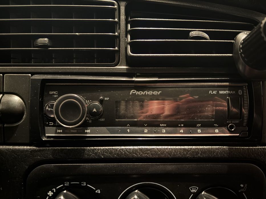 Магнитола pioneer