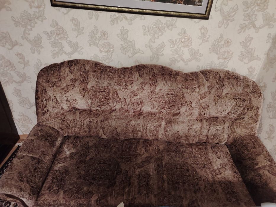 продам б/у мягкий уголок