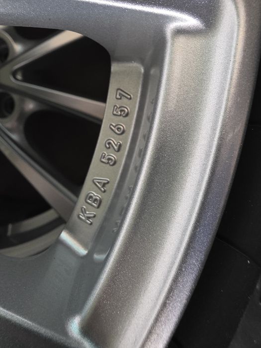 VW, Комплект 17" джанти Autec Valenti със зимни гуми Semperit 215/55 R17 (DOT 2023)