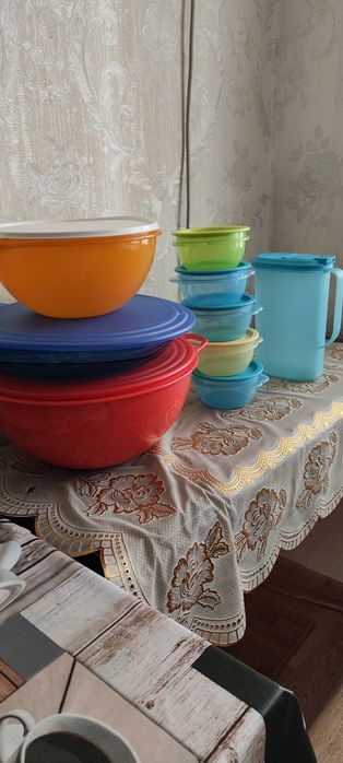 Продам посуду Tupperware