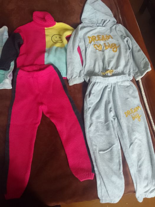 Продам детские вещи