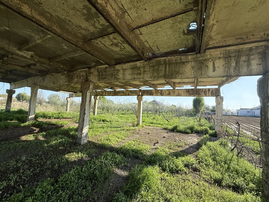 Бетон плита, конструкция продается