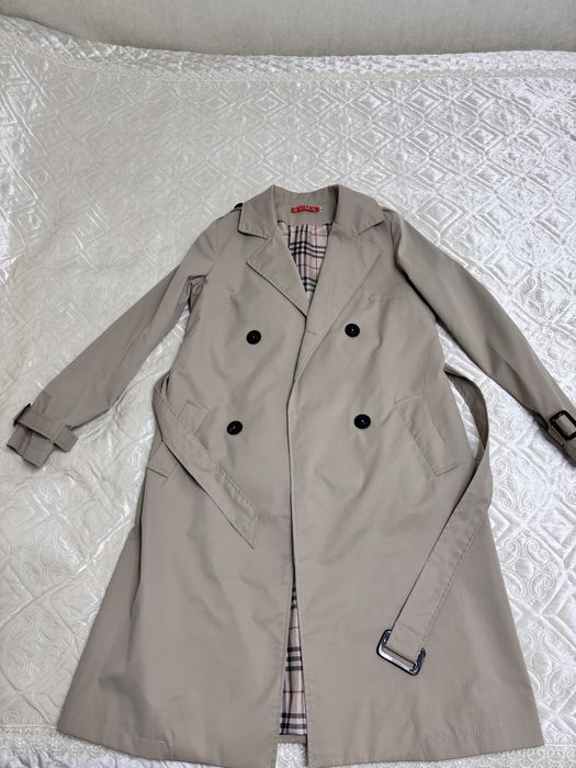 Продам женский плащ