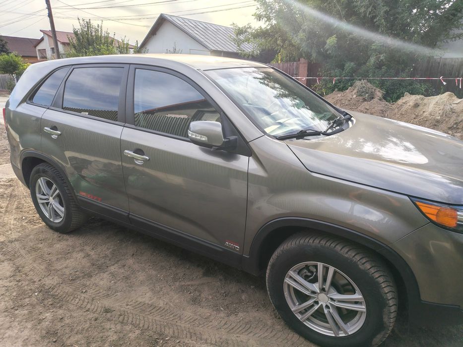 KIA Sorento 2011 — imagine 2