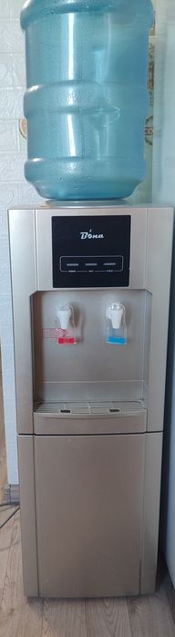 Диспенсер для воды