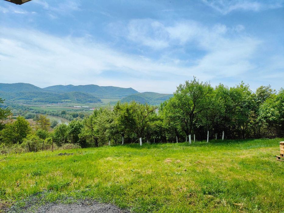 Teren 2.200 mp în Șoimuș – Livadă, Apă și Vedere la Cetate