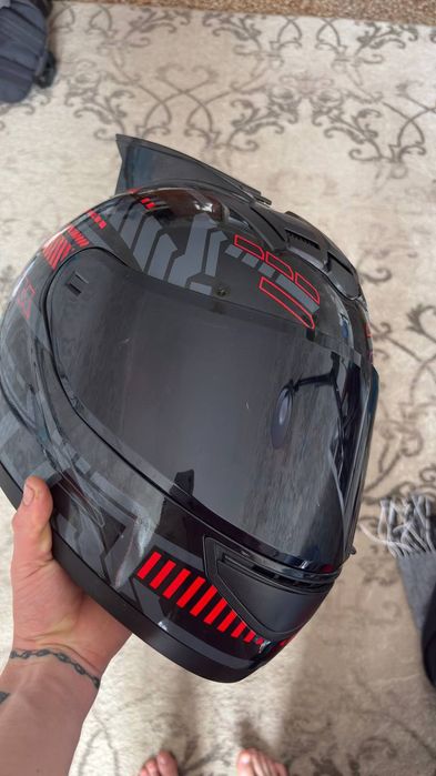 Продам мото шлем