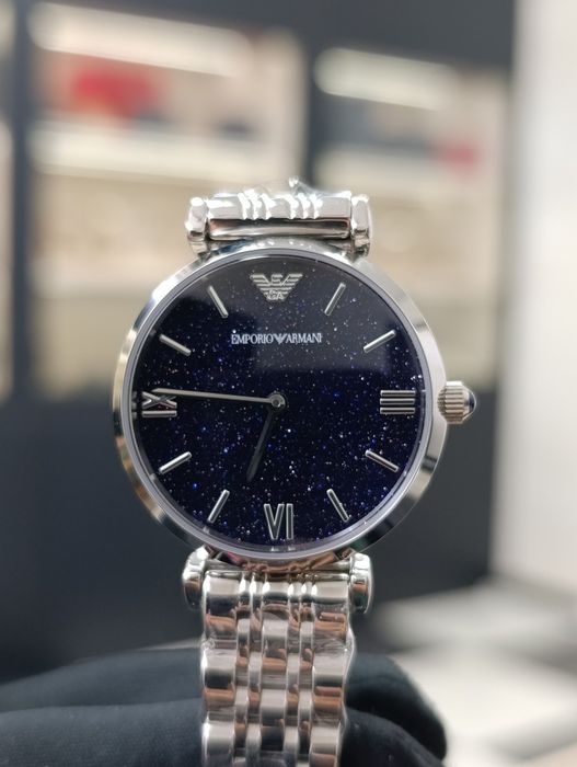 Emporio Armani — стиль в каждой детали