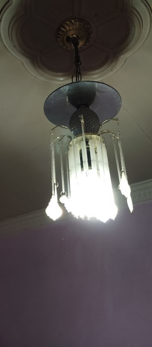Люстра сотилади Продаётся люстра