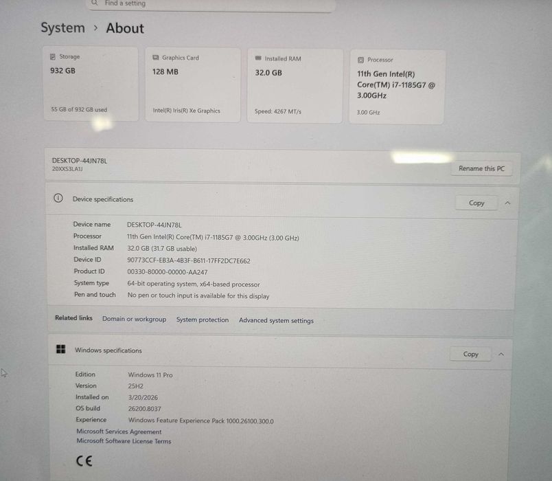 Lenovo ThinkPad X1 Carbon Gen 9 14", i7 11th Gen, 32 GB RAM, 1TB NVMe