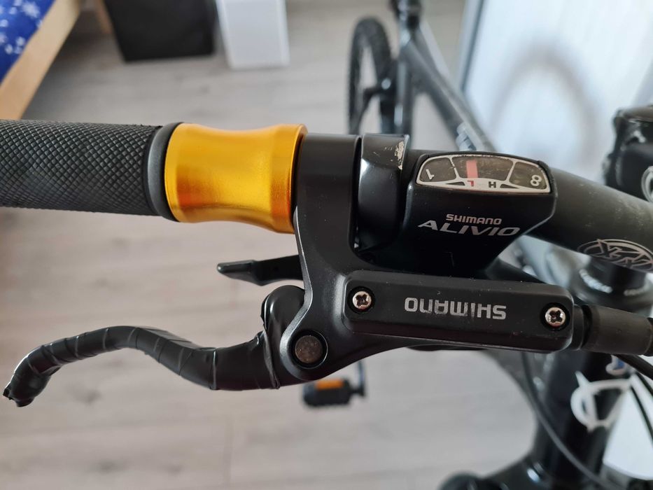Bicicleta MTB aluminiu roți 26 frane disc hidraulice