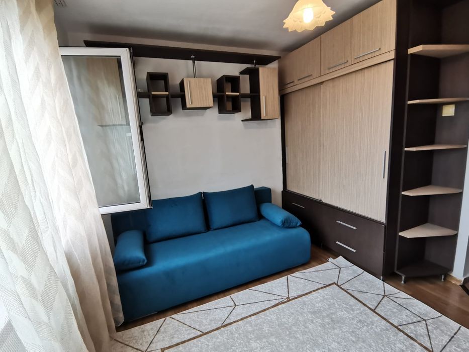 Garsoniera de închiriat