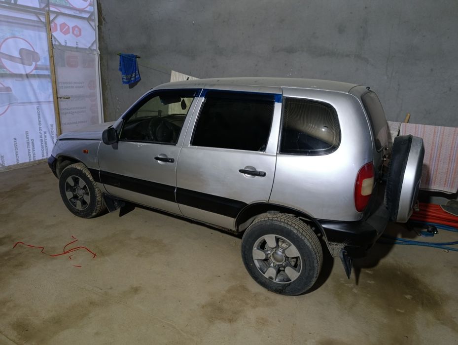 Chevrolet niva sotiladi
