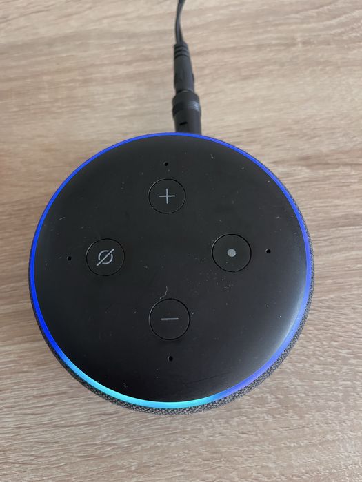 Boxa inteligenta Amazon Alexa Echo Dot 3 asistent virtual inteligent