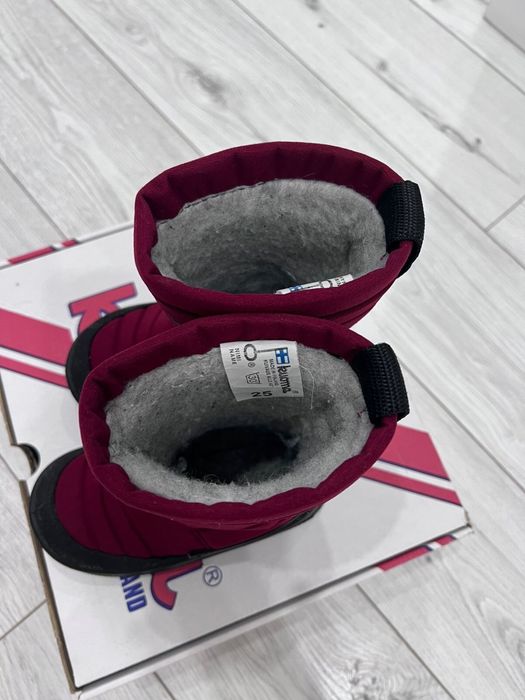 Продам детские зимние сапоги Куома