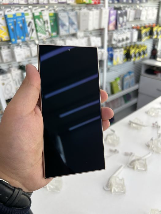 Srochno Samsung s24 ultra 12/256gb