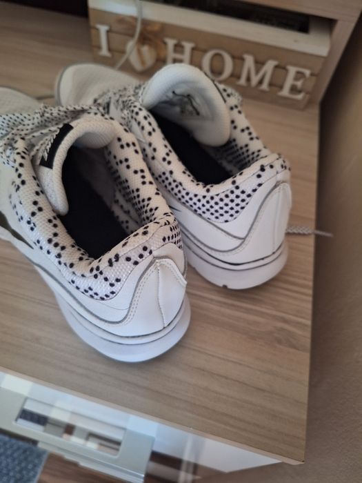 Маратонки Nike 38н.