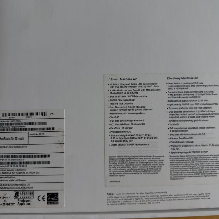 Macbook air 2020 Retina display