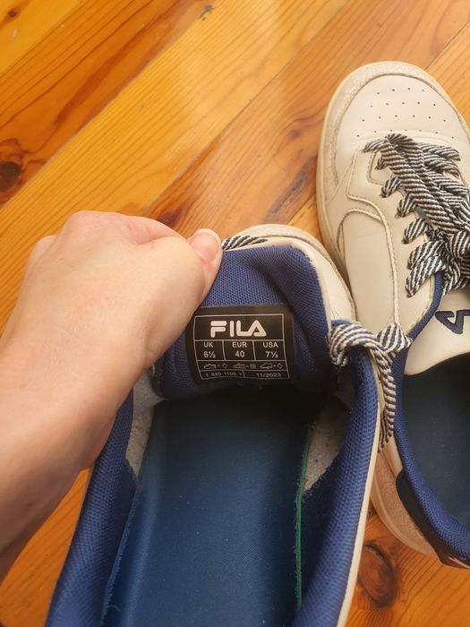 Два чифта запазени маратонки, размер 40 и 41