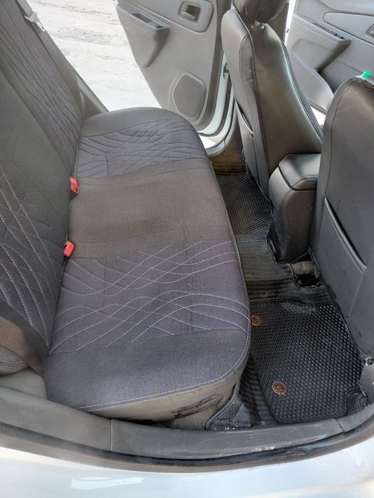 Продам новую машину пробег 8000