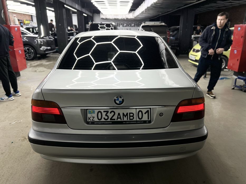 Продам БМВ Е39 530