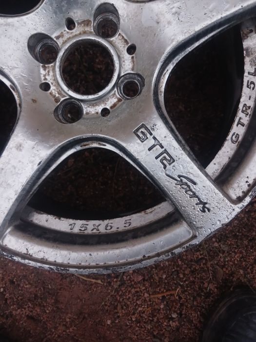 Продам диски на 15 пассат голф 4 болт