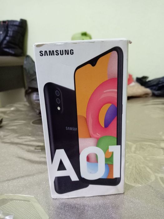 Samsung galaxy a 01 sotiladi