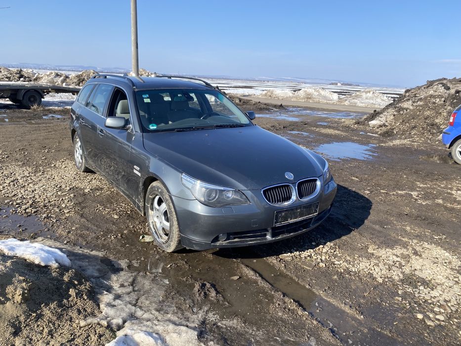Dezmembrez bmw e61 e60 525 d