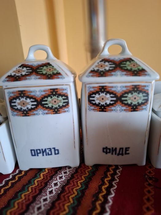 Сервиз за подправки