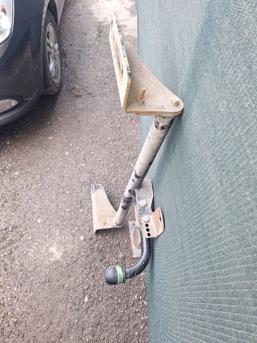 Паркоп на машину Кобальт состояние новый.