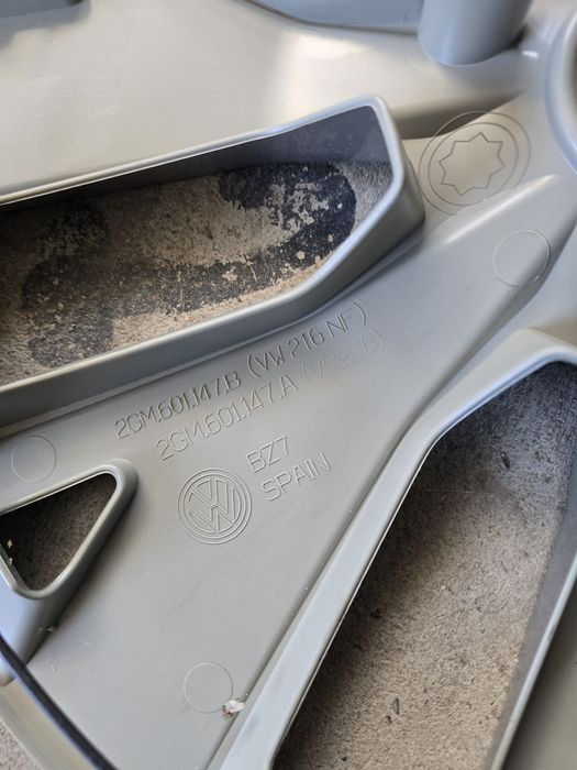 Нови оригиналти тасове 16 VW Taigo, T-cross и др.