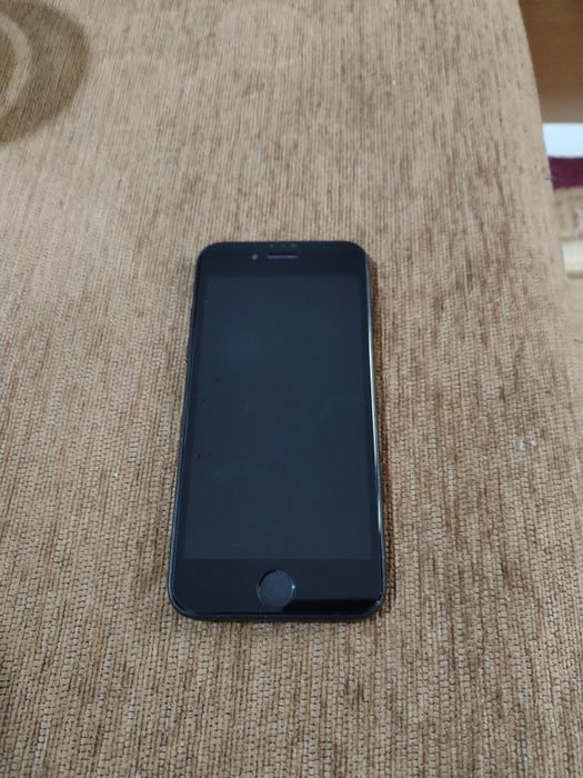 IPhone 7  32GB отличное состояние
