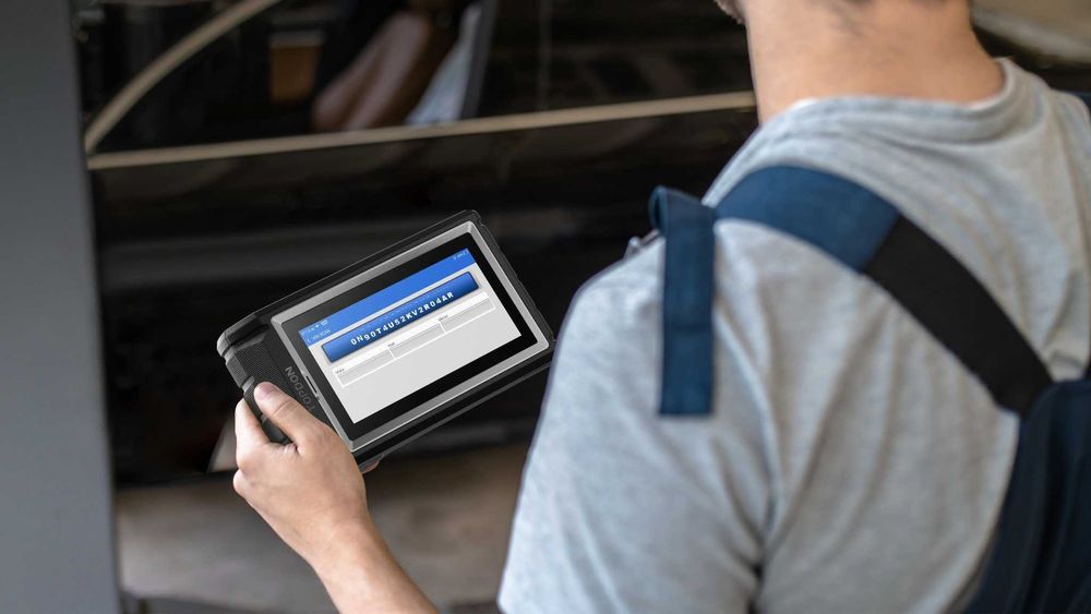 Автодиагностика на български TOPDON ArtiDiag800BT 2,CAN FD, 28 ресета