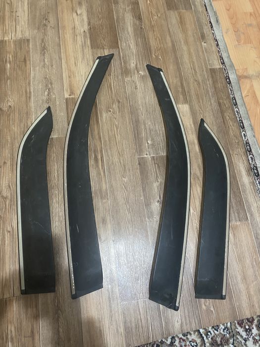 Лексус РХ300 и Мерседес М 112