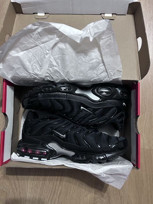 Nike tn.        .