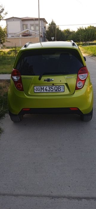 Spark sotiladi xolati yaxshi metani bor mator xadavoy qilingan 1.25
