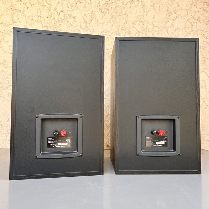 Celestion impact 15 колонки 90 watt