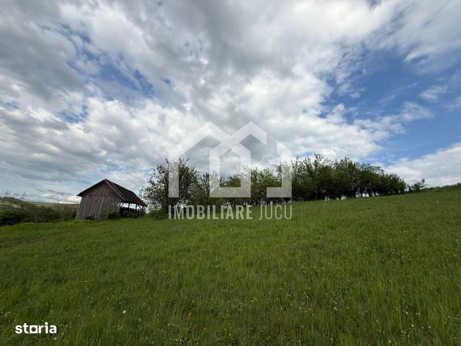 Teren intravilan construibil – 2.100 mp | Căianu