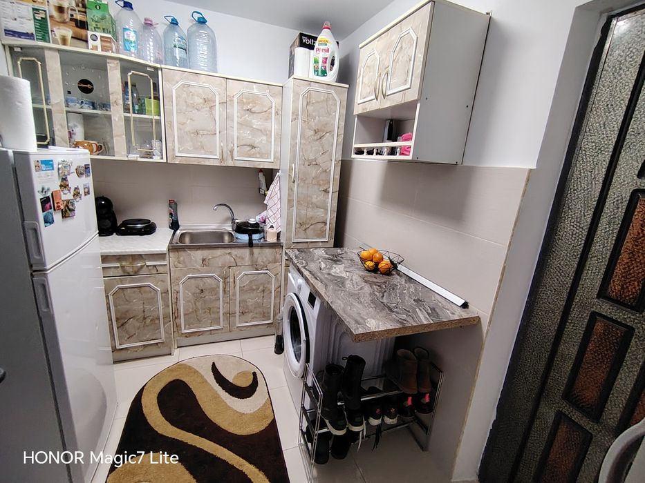 Vând garsonieră – zona Narcisa, strada Neptun